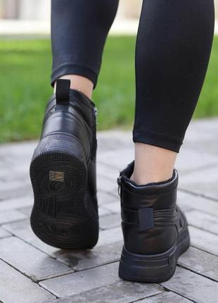 Женские кроссовки из экокожи aesd черные4 фото
