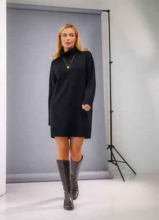 Теплое платье туника с воротом черного цвета. модель 2710 trikobakh