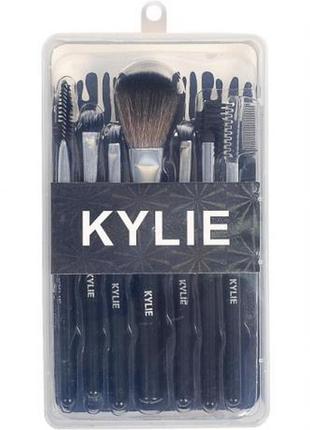 Набор кистей для макияжа 7 штук kylie пластиковом боксе 194-3 knz