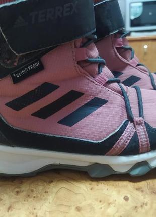 Дитячі оригінальні чобітки adidas
