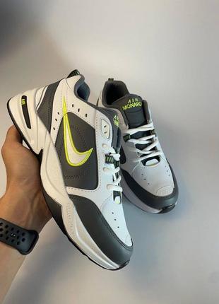 Кросівки чоловічі nike air monarch4 фото