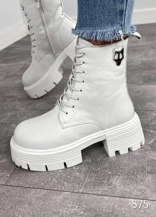 Зимові жіночі шкіряні ботинки білого кольору, трендові жіночі черевики на шнурівці3 фото