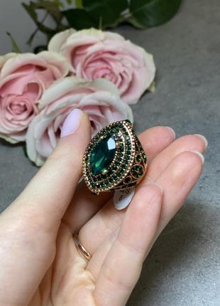 Великий перстень з зеленим та чорним камінням 7,8,9розмір6 фото