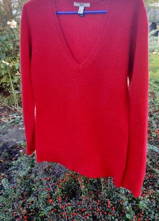 Кашемировый пуловер вишневого цвета1 фото