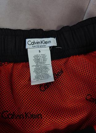 Пляжні шорти calvin klein
оригінал4 фото