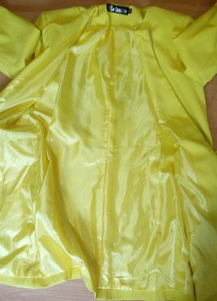 Пиджак тренч ярко желтого цвета 48-505 фото