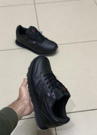 Reebok кожаные мужские кроссовки черные1 фото