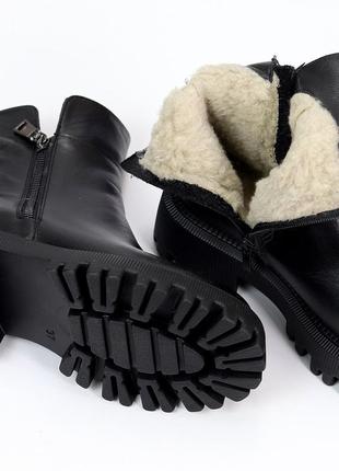 Женские классические женские ботинки челси на меху зима8 фото