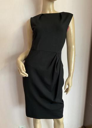 Новое трикотажное коктельное черное платье/m/brend coast