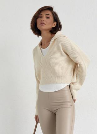 Кремовый комплект-двойка с вязаным пуловером и майкой6 фото