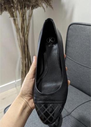Шкіряні балетки clarks в стилі шанель chanel