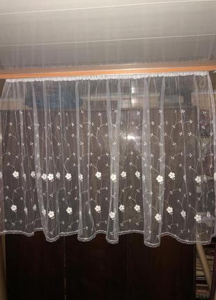 Короткі тюлі для дому