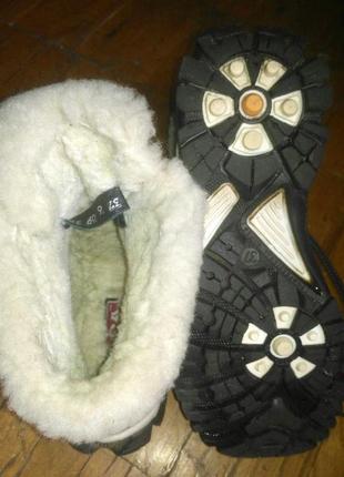 Теплые ботинки на осень/зиму с мехом 37 размер3 фото