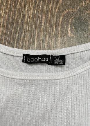 Топ boohoo