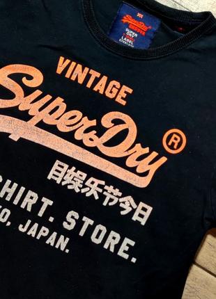 Чоловіча бавовняна модна вінтажна футболка superdry в чорному кольорі розмір l4 фото