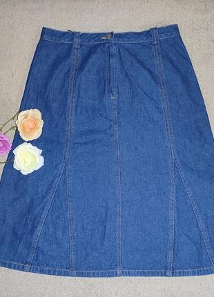 Актуальная стильная джинсовая юбка миди а-силуэта2 фото