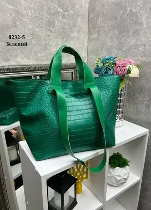 Зеленая - вместительная большая сумка-трансформер с крокодиловым принтом