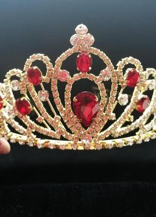 Діадема, тіара, корона під золото з червоними камінцями, висота 6,5 см