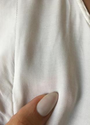 Ніжна біла блуза з рюшами4 фото