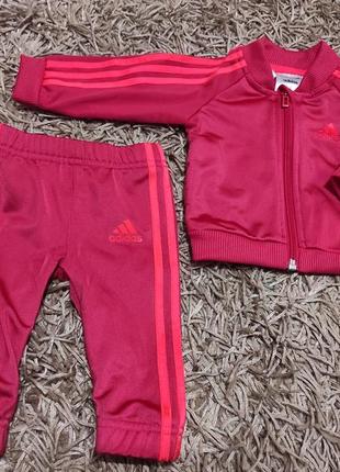 Костюм adidas 0-3 мес 62-68 см