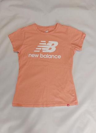 Жіноча футболка women's new balance essentials stacked logo tee1 фото