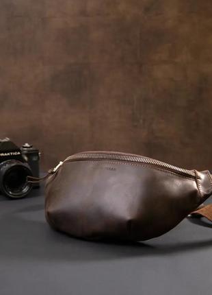 Бананка шкіряна коричнева