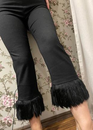 Шерстяные брюки с перьями sisley/стильные брюки с перьями/шерстяные брюки с бахромой/брюки с натуральным мехом6 фото