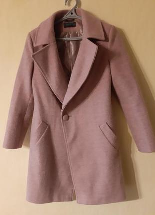 Пальто розмір с-м