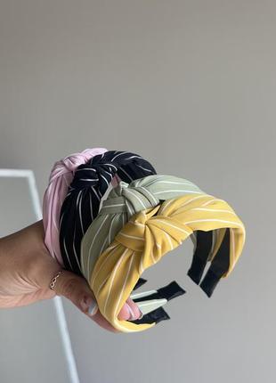 Обруч у смужку