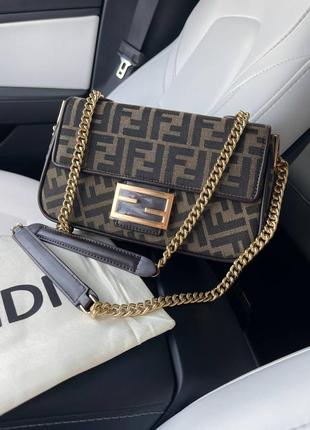 Брендовая сумка в стиле fendi