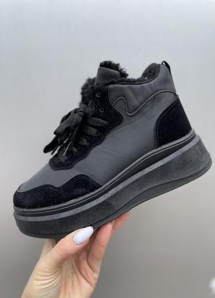 Теплые на меху кроссовки/ ботиночки ❄️