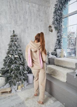 Жіноча піжама махрова тепла заєць з вушками, домашній костюм р. s,m,l