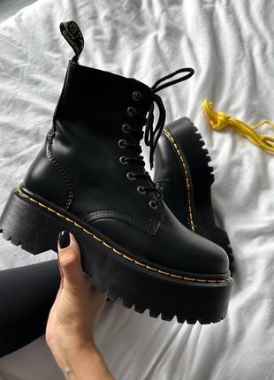 Ботинки в стиле dr. martens jadon