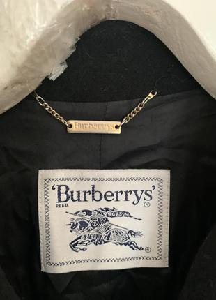 Женское пальто burberry3 фото