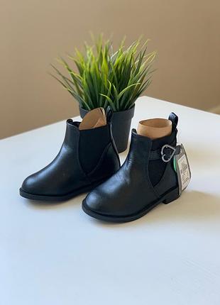 Ботинки челси новые
