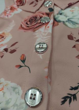 Нарядная блуза на пуговицах с воротничком в цветочный принт firetrap 5-6 лет9 фото