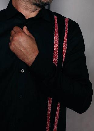 Рубашка вышиванка мужская, классическая, льняная, дизайнерская, с машинной вышивкой, черная