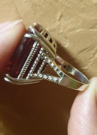 Кольцо серебренное с султанитом