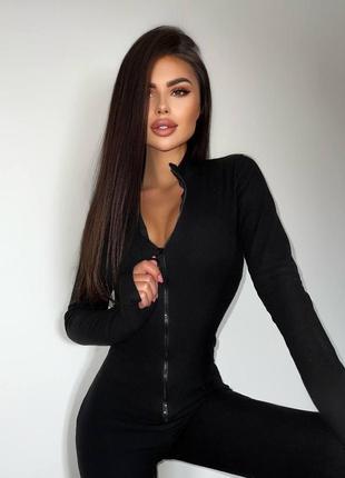 Шикарный комбинезон на молнии "кошка"