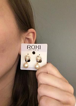 Новые элегантные серьги с жемчугом roxi