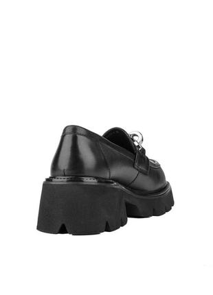 Женские туфли лоферы из натуральной кожи boss victor черные 384 фото