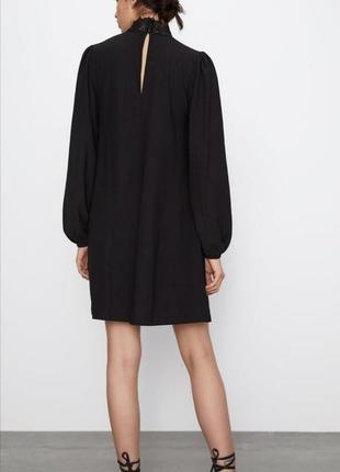 Zara платье черное с кружевным воротником5 фото