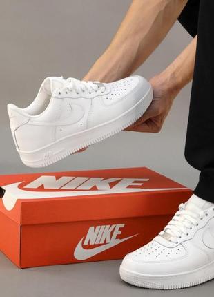 Женские кроссовки nike air force 1 low white 38-38.510 фото