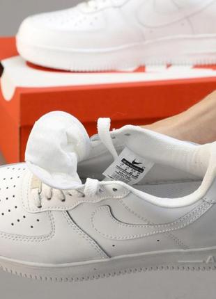 Женские кроссовки nike air force 1 low white 38-38.57 фото