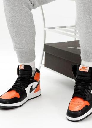 Мужские кроссовки nike air jordan 1 mid orange black white 41-42-43-44-459 фото