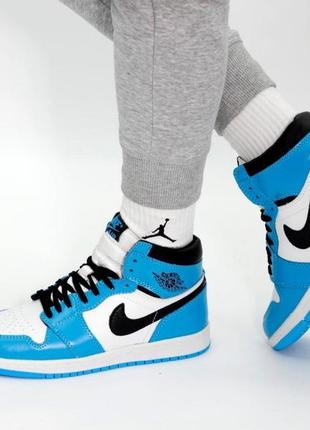 Женские кроссовки nike air jordan 1 mid blue white 394 фото