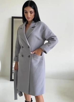 Зимнее теплое двубортное женское утепленное пальто из итальянского кашемира серого цвета6 фото