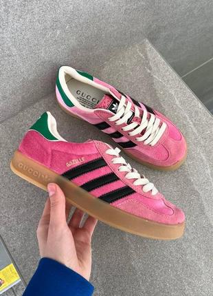 Кроссовки gucci x adidas light pink gazelle pink velvet2 фото