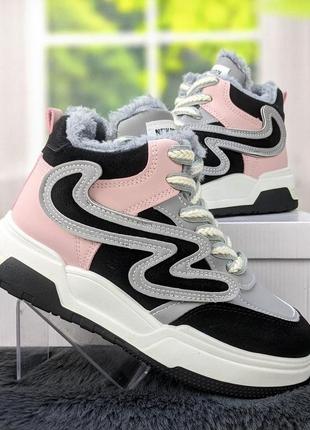 Кросівки жіночі зимові високі сірі з рожевим на хутрі 4246