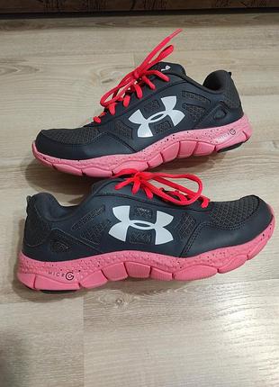 Легкі текстильні кросівки на сітці under armour на стопу 24,5-25 см